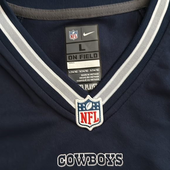 NFL Cowboys Jersey for boys - Picture 2 of 5